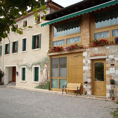 B&B Alla Pergola 瓦尔多比亚德内 外观 照片