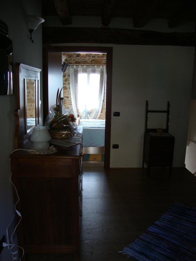 B&B Alla Pergola 瓦尔多比亚德内 外观 照片